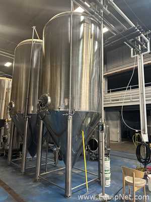 Stainless Steel Vertical Storage Tank Capacity approximately 80 bbl
