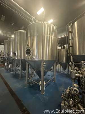 TanqueAlmacenamientoVerticalAceroInoxidable Capacidadaproximadamente 60bbl SpecificBrewingDistilling