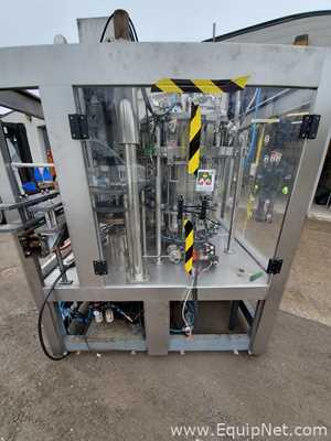 Combinação Envasadora-Tampadora Monobloco  Zhangjiagang City Drink Machinery Co Ltd PXDGY18186