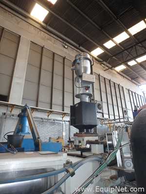 Husky H225 RS55|55 Injection Molding Machine  Clamping force 225 Tons