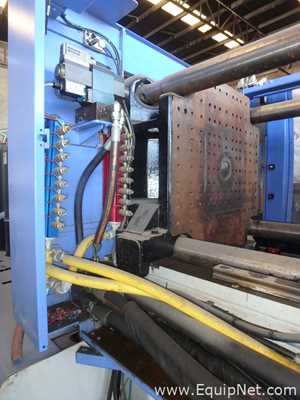 Husky H225 RS65|55 Injection Molding Machine  Clamping force 225 Tons