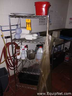 Lot of Kitchen Cleaning Area Elements