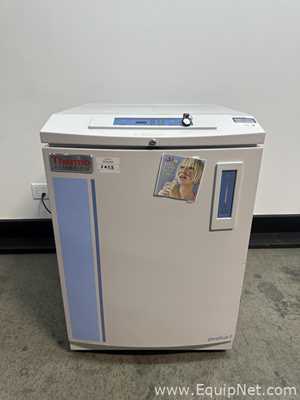 Equipamento de Apoio Criogênico Thermo Fisher Scientific 7402