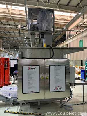 Máquina Vertical Formadora, Envasadora e Seladora Syntegon SVI4000 with FBW4011