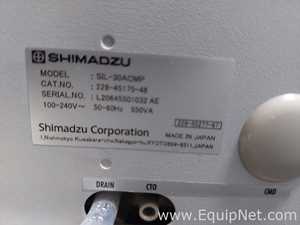 HPLC Shimadzu SIL-30ACMP