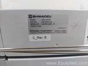 HPLC Shimadzu SIL-30ACMP