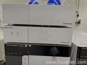 HPLC Shimadzu SIL-30ACMP