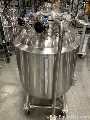 Precision Stainless 300 Liter Insulated Mobile Mixing Tank - V-3122A