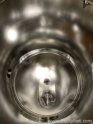 Precision Stainless 300 Liter Insulated Mobile Mixing Tank - V-3122A