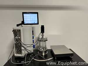 Eppendorf BioFlo 320 Bioprocess Control Station with 5.5L Glass Reactor