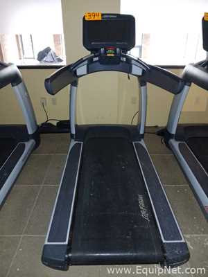 Equipamento para Preparação Física Life Fitness 95T