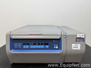 Centrífuga para Laboratórios Thermo Fisher Scientific Sorvall ST4R Plus-MD