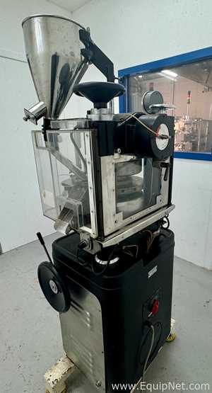 Manesty Betapress Tablet Press