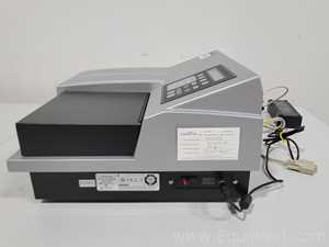BioTek Instruments ELx808 Absorbance Microplate Reader
