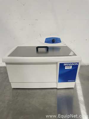 Emerson M8800 Waterbath and Circulator