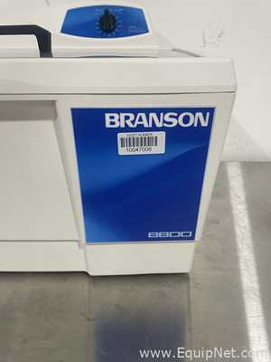 Baño María / Circulador Emerson M8800
