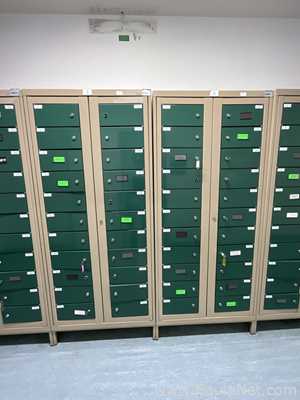 Lote de 2 Gabinete de Almacenamiento Plastmet 