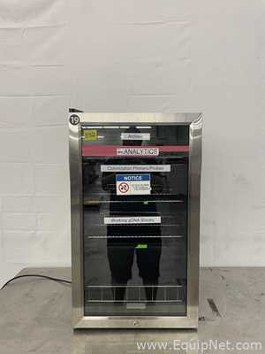 Refrigeradores Edgestar BWC120SSLT