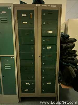 Lote de 2 Gabinete de Almacenamiento Plastmet 