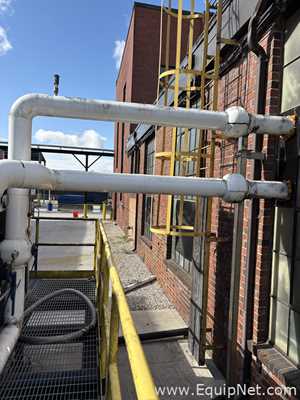 Carrier Corporation Aquasnap Chiller With Two Pumps