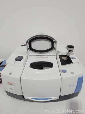 Espectrômetro de Massa Thermo Scientific Nicolet iS50 FT-IR