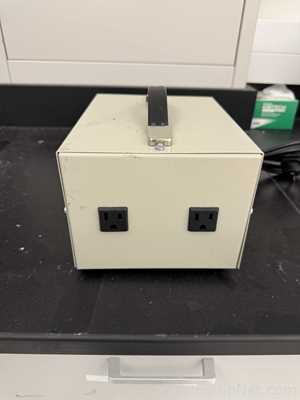 Transformador Engel VSTG 100/230/110