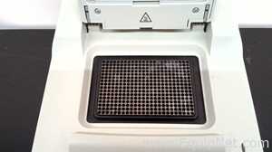 lote de   PCR e Termociclador Bio-Rad 