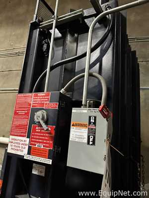 Enfardadeira Piqua HD2200