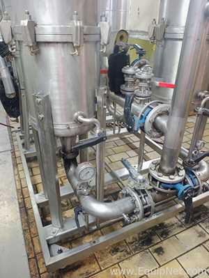 Vertical Tank with Filter Products Europe Filter Skid