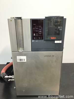 IKA HS 501 D S1 Digital Shaker With Huber Unistat 705 Chiller