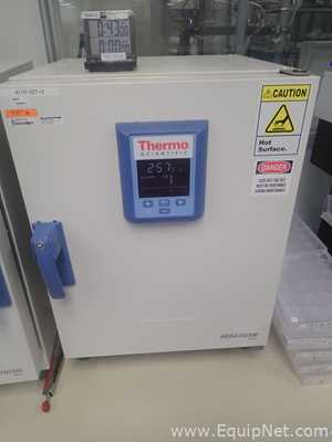 Lot of 2 Thermo Scientific Heratherm OMH60-S Lab Ovens