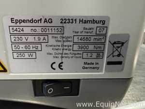 Eppendorf 5424 Laboratory Centrifuge
