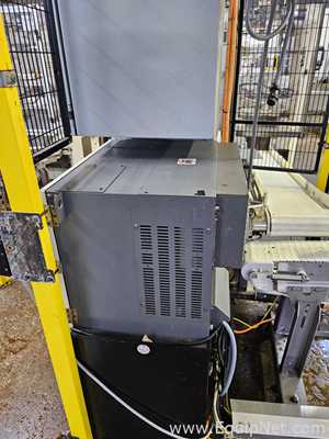 Equipamento de Robótica Fanuc R-2000iB/100H