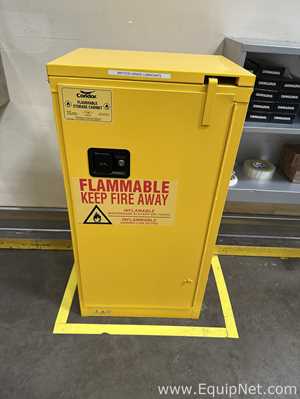 Lote de 5 Gabinetes de Almacenamiento de Inflamables Various Requisitos de aire 16 GALS