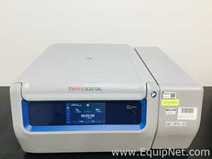 Thermo Fisher Scientific Sorvall X4R Pro-MD Laboratory Centrifuge