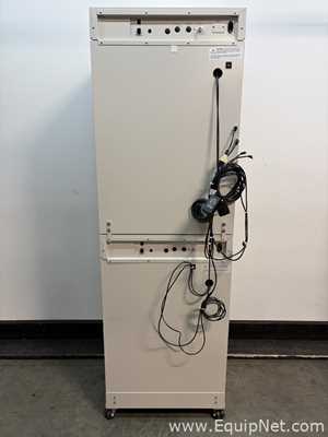 VWR 3074 Double Stacked 6.5 cubic foot Water-Jacketed CO2 Laboratory Incubators
