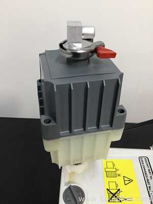 Agilent Technologies 6520 Accurate-Mass Q-TOF LC-MS Mass Spectrometer