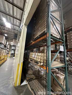 Pallet Rack With Wire Mesh Backing
