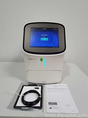 Invitrogen iBright CL1500 Imaging System