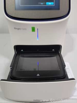 Invitrogen iBright CL1500 Imaging System
