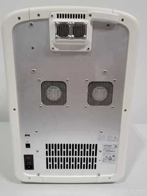 Invitrogen iBright CL1500 Imaging System