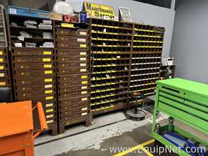 Lote de  Gabinete de Almacenamiento Lawson Products 