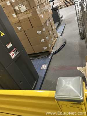 Lantech Q300XT Stretch Pallet Wrapper