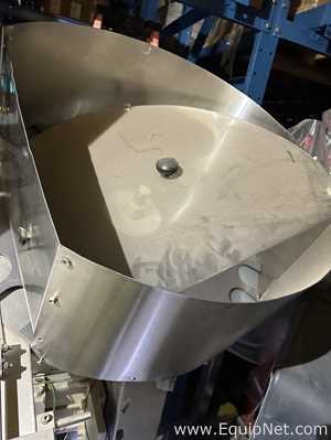 Accutek Automatic Inline Spindle Capper