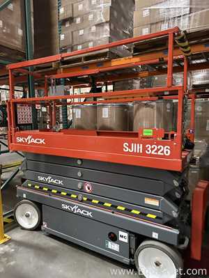 Elevador Skyjack SJIII 3226