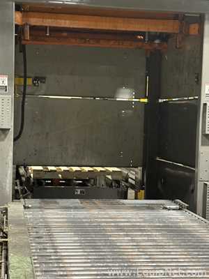 Alvey Series 300 Palletizer With Lantech Stretch Wrapper