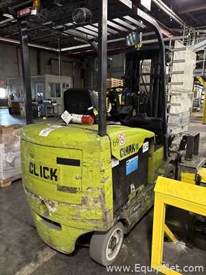 Empilhadeira Clark ECX 20 Type EL