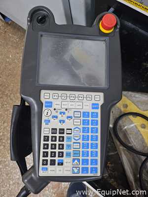 Equipamento de Robótica Fanuc R-2000iB/100H