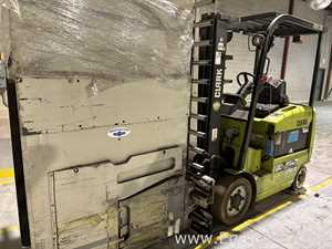 Empilhadeira Clark ECX 20 Type EL