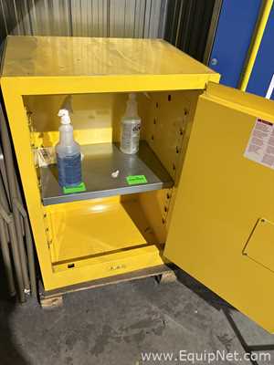 lote de   Equipamentos Diversos para Fábricas Various 